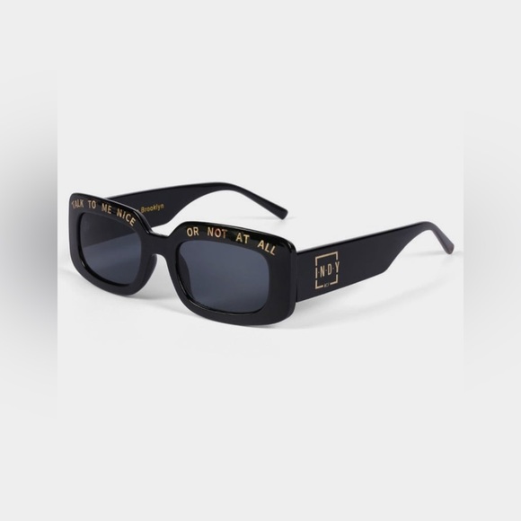 Free People Accessories - NWT INDY Talk To Me Nice Sunglasses